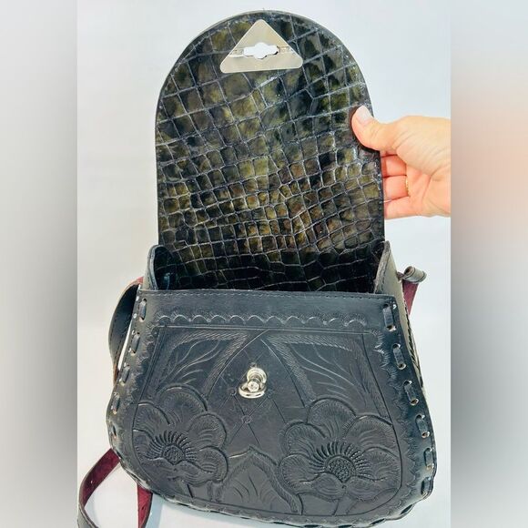 Black Leather Hand-Tooled Embossed Mexican Floral Artisanal Crossbody - Picture 6 of 10